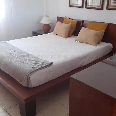 Solar Dos Pinheiros Apartamento *